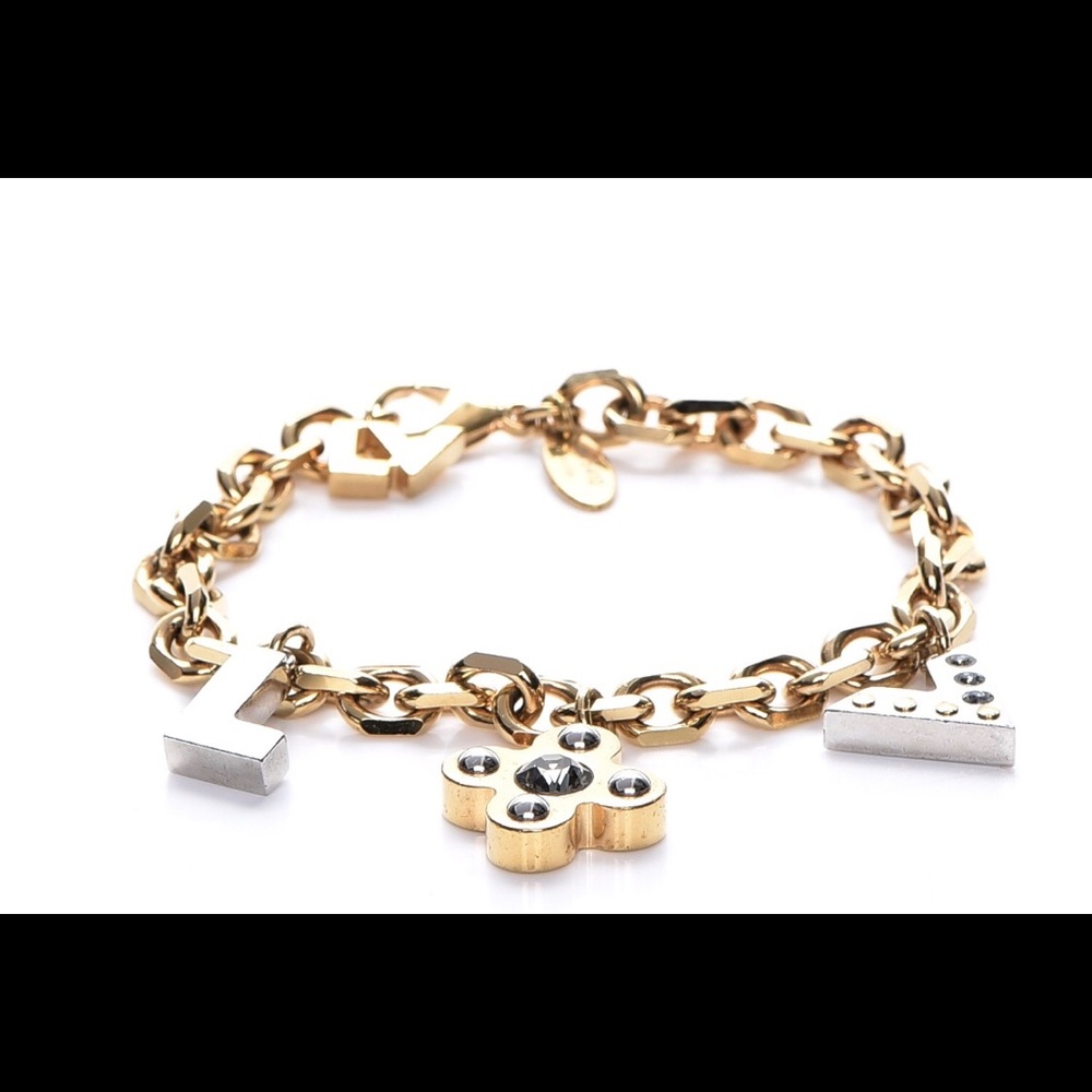 💯 Authentic Louis Vuitton Love Bracelet